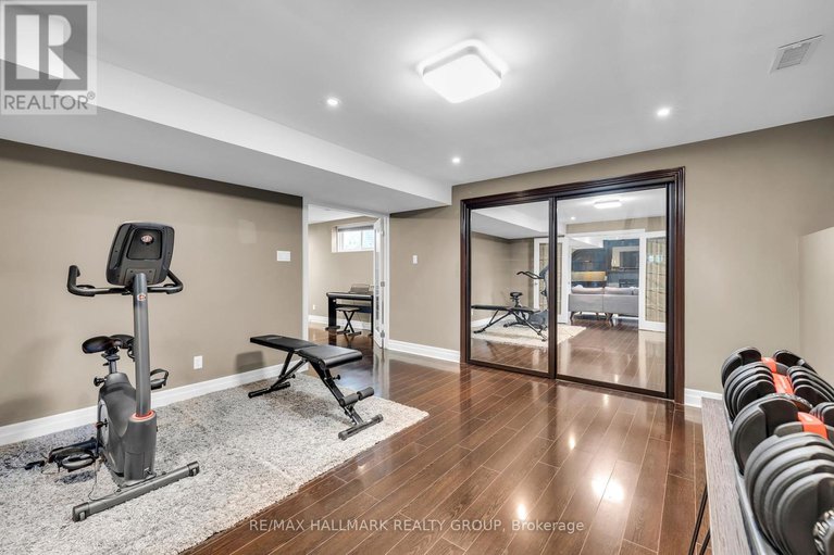 28526274/451-landswood-way/stittsville-south/ottawa/ontario/K2S0A4_40