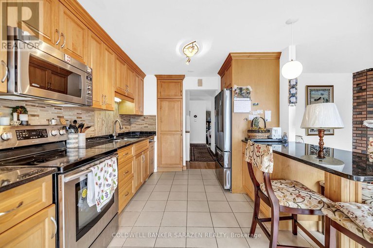 28253563/125-lanark-avenue/westboro-north/ottawa/ontario/K1Z8P6_18