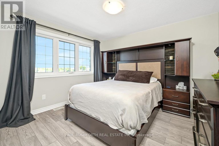 28558174/46-knockaderry-crescent/half-moon-bay/ottawa/ontario/K2J6G8_17