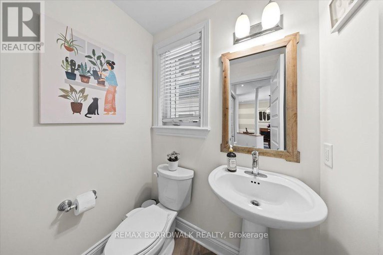 29431772/330-bobolink-ridge/emerald-meadowstrailwest/ottawa/ontario/K2V0B7_7