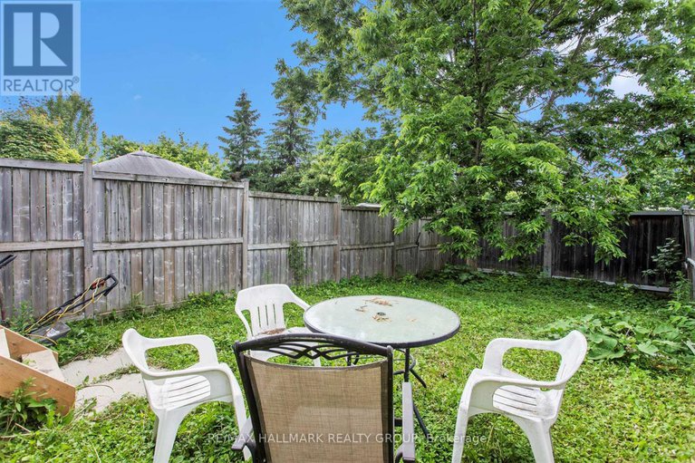 28493809/119-topham-terrace/fallingbrookgardenway-south/ottawa/ontario/K4A5B8_27