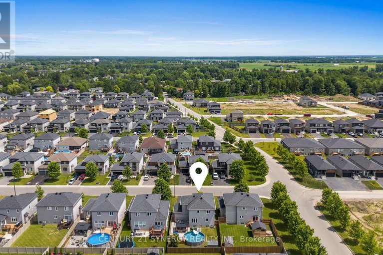 28659754/406-provence-avenue/embrun/russell/ontario/K0A1W0_50