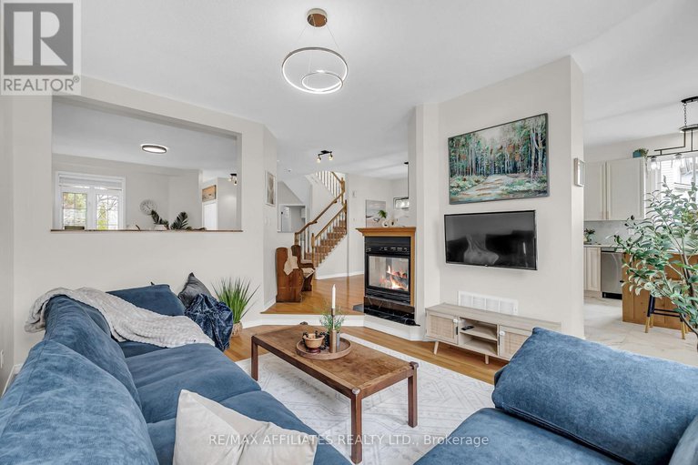 28425809/34-catterick-crescent/morgans-grantsouth-march/ottawa/ontario/K2K3M5_16