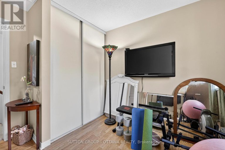 28992847/1473-launay-avenue/fallingbrookpineridge/ottawa/ontario/K4A3R9_28