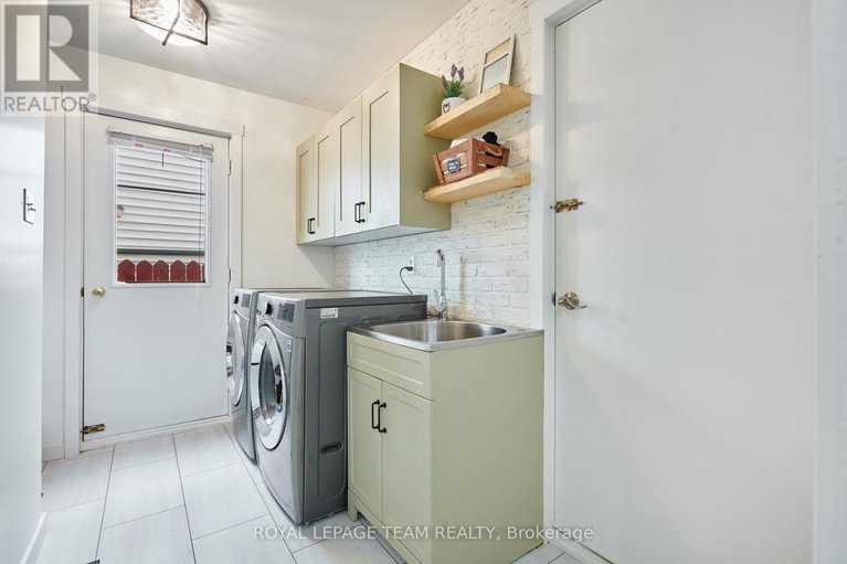 28769027/6405-st-louis-drive/hiawatha-parkconvent-glen/ottawa/ontario/K1C2X9_15