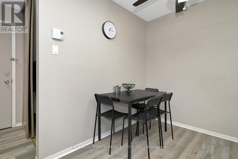 28420179/314-325-centrum-boulevard/bilberry-creekqueenswood-heights/ottawa/ontario/K1E3W8_6