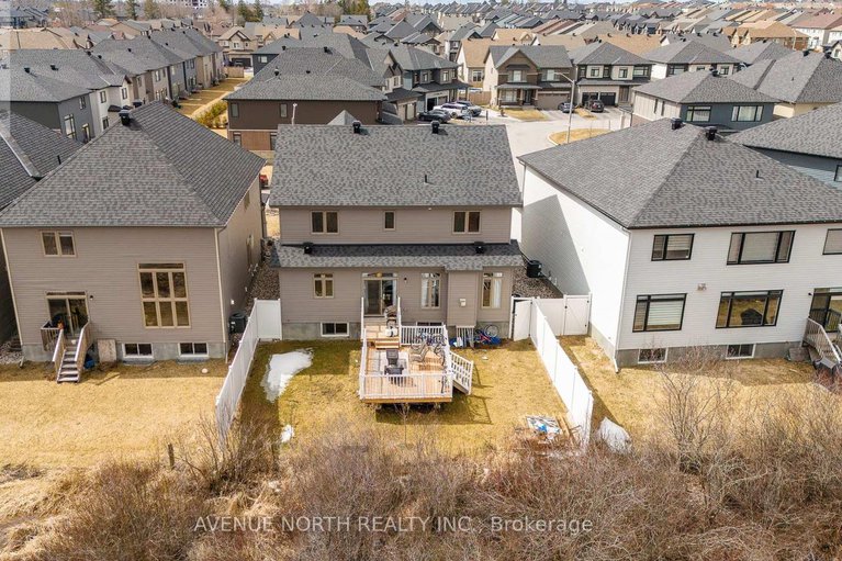 28630923/219-reisling-way/leitrim/ottawa/ontario/K1T0X1_49