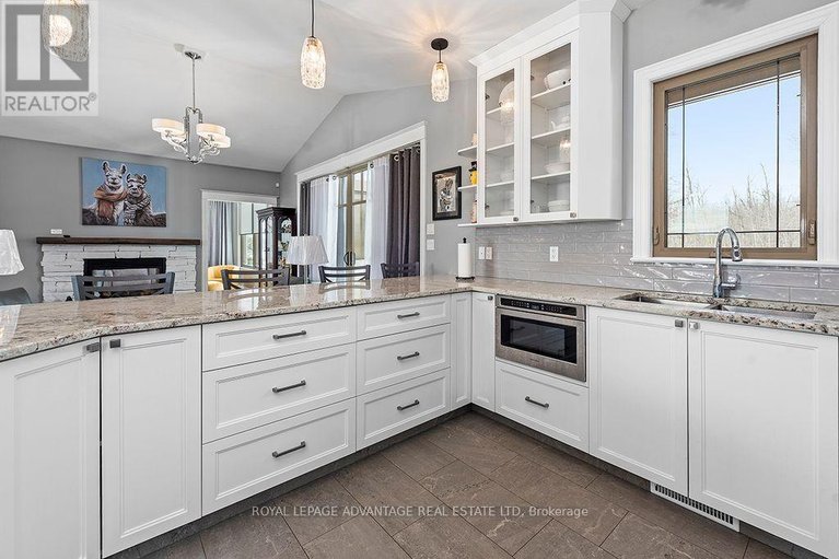 29453624/263-georgina-street/drummond-n-elmsley-drummond-twp/drummondnorth-elmsley/ontario/K7H3C9_9