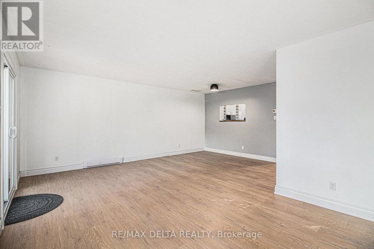 28869858/1345-cedarcroft-crescent/pineview/ottawa/ontario/K1B5G8_29