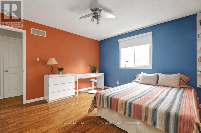28999165/35-crantham-crescent/stittsville-central/ottawa/ontario/K2S1R2_30