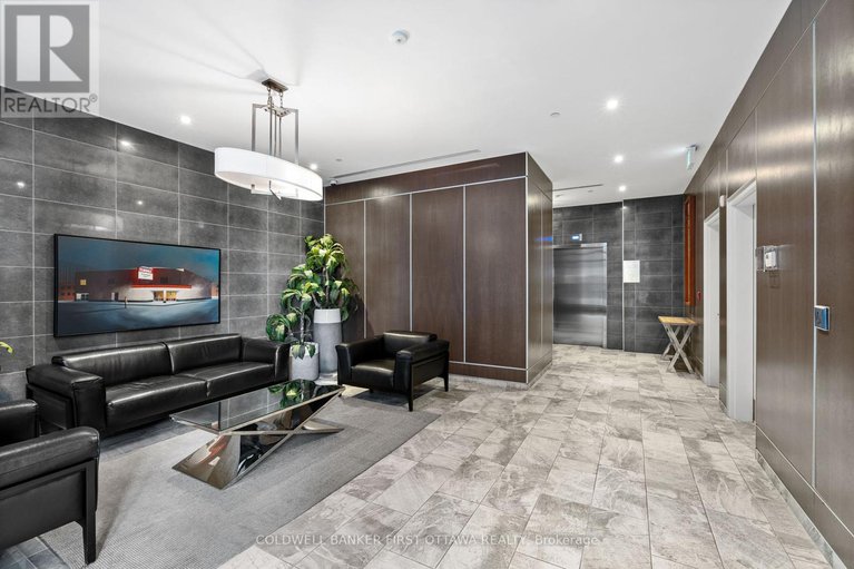28877200/303-10-rosemount-avenue/hintonburg/ottawa/ontario/K1Y4G9_5