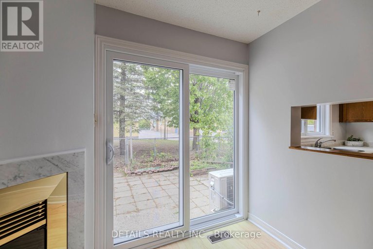 28436731/32-winnegreen-court-w/hunt-club-park/ottawa/ontario/K1G5S2_41
