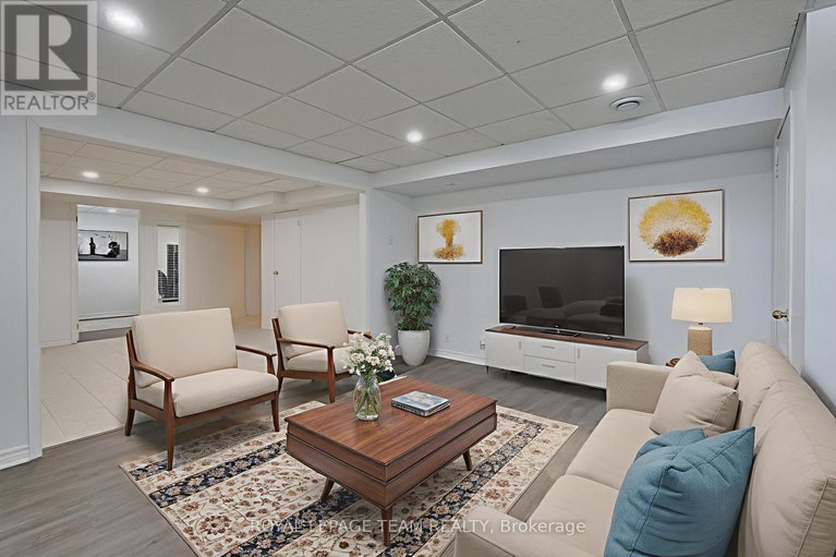 29354960/7-manorgate-place/craig-henrywoodvale/ottawa/ontario/K2G6L3_42