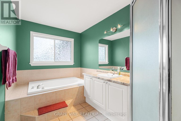 28300194/4316-owl-valley-drive/riverside-southgloucester-glen/ottawa/ontario/K1V1L3_25