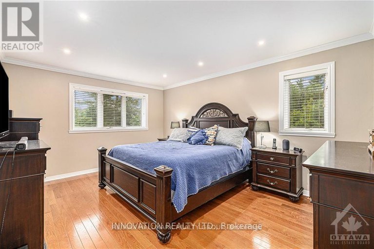 28646229/7-grierson-lane/kanata-north-west/ottawa/ontario/K2W1A6_18