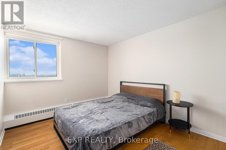 28138584/711-1465-baseline-road/copeland-park/ottawa/ontario/K2C3L9_15