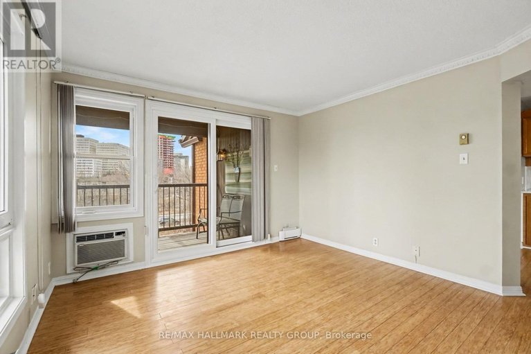 29555971/306-316-savard-avenue/vanier/ottawa/ontario/K1L7S2_22