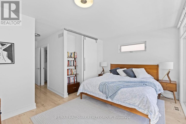 29642519/330-winona-avenue/westboro-south/ottawa/ontario/K1Z5H4_24