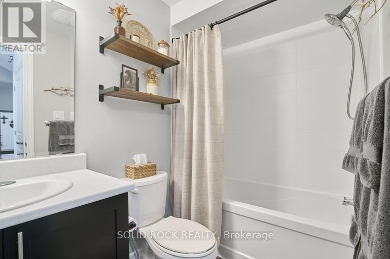 29571961/g-19-tadley-private/longfields/ottawa/ontario/K2J2T3_36