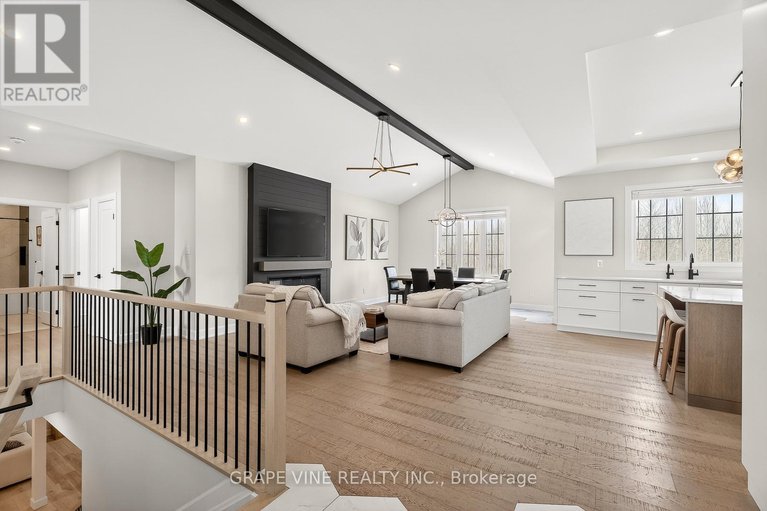 29432305/106-maplestone-drive/north-grenville-twp-kemptville-east/north-grenville/ontario/K0G1J0_7