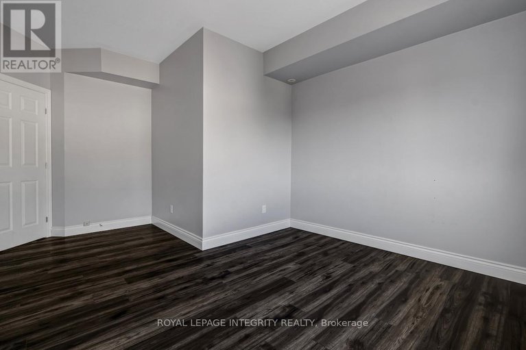 29439308/1117-stittsville-main-street/stittsville-north/ottawa/ontario/K2S0C9_25