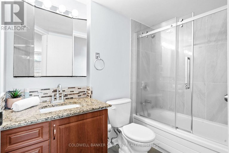 29228358/209-80-sandcastle-drive/leslie-park/ottawa/ontario/K2H9E7_22