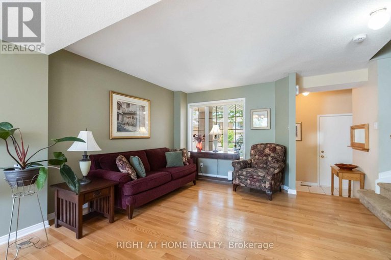28479509/87-cohen-avenue/katimavik/ottawa/ontario/K2L4G4_4