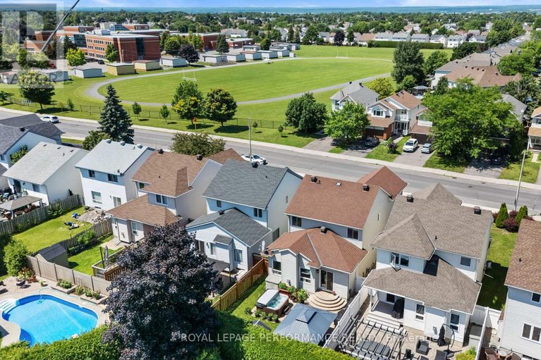 28630498/666-valin-street/fallingbrookgardenway-south/ottawa/ontario/K4A3X1_49