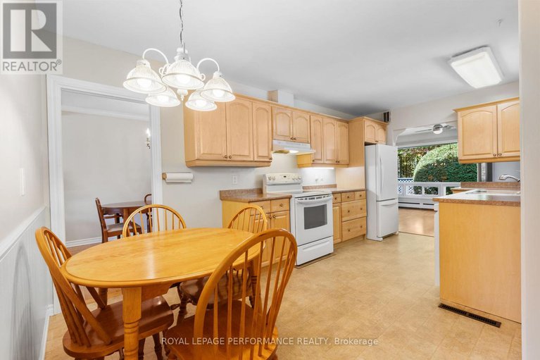 28945911/5-revol-road/merivale-gardens/ottawa/ontario/K2G0B8_20
