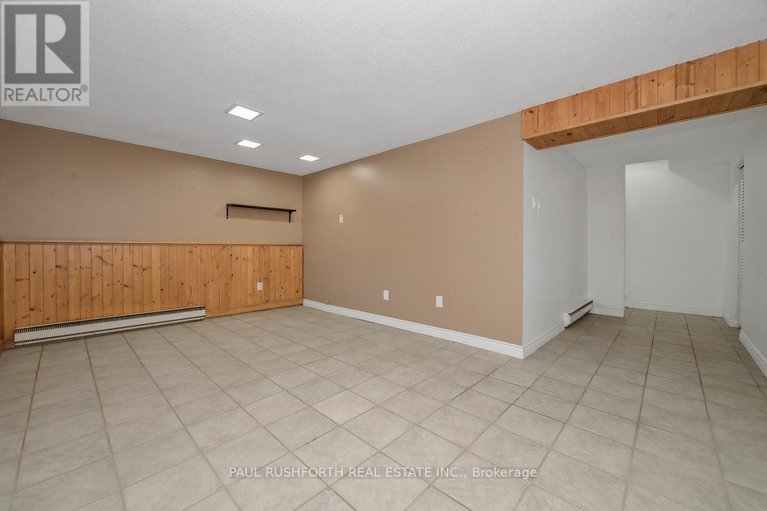 29479342/15-68-king-street/richmond/ottawa/ontario/K0A2Z0_32