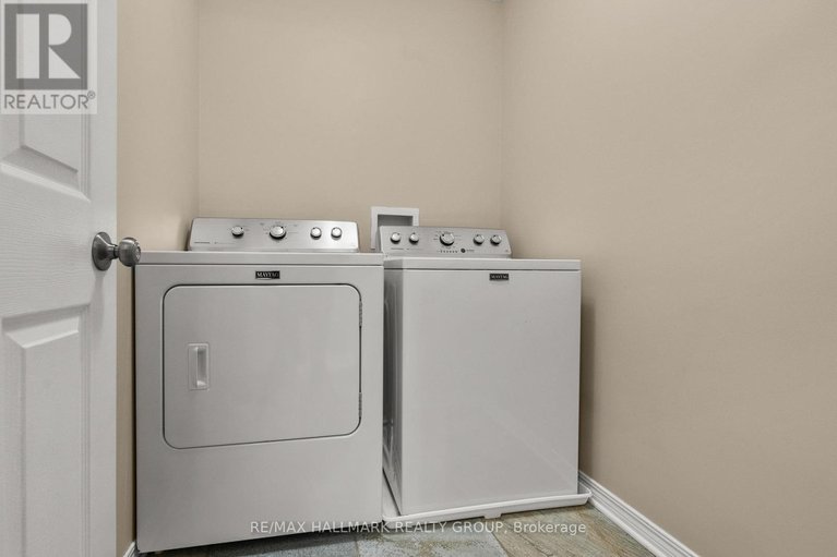 29606024/38-north-harrow-drive/longfields/ottawa/ontario/K2J4V7_23