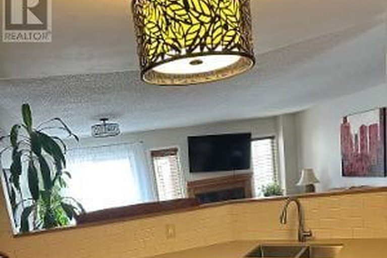 29687932/11-great-oak-private/riverview-park/ottawa/ontario/K1G6P7_5