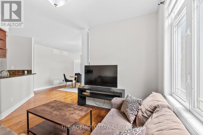 28557147/203-711-churchill-avenue-n/westborohampton-park/ottawa/ontario/K1Z7J9_15
