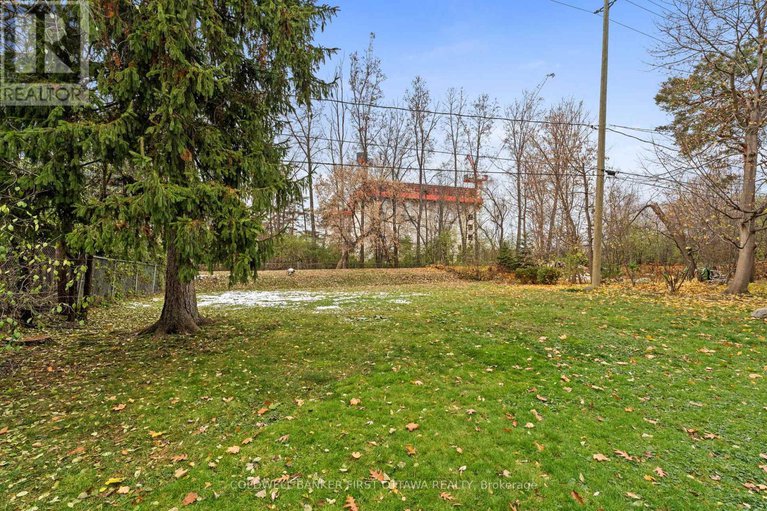 29133192/1914-norwood-avenue/faircrest-heights/ottawa/ontario/K1H5K6_36