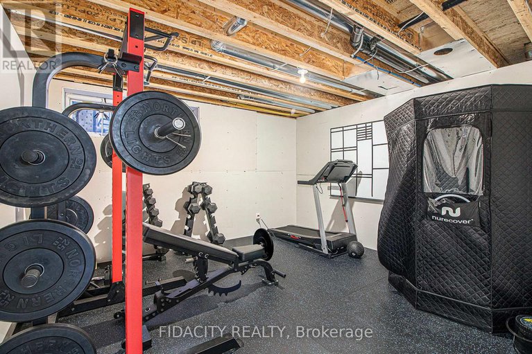 29144695/649-misty-street/village-of-russell/russell/ontario/K4R0E7_39