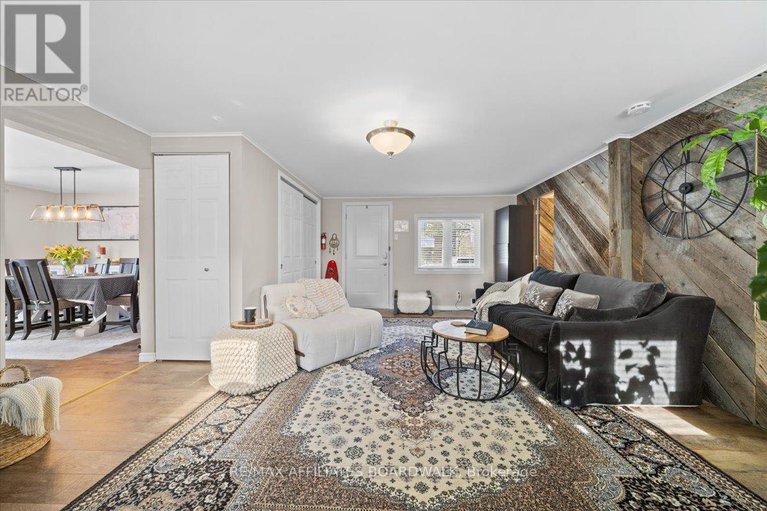 28310182/191-macmillan-lane/constance-bay/ottawa/ontario/K0A3M0_13
