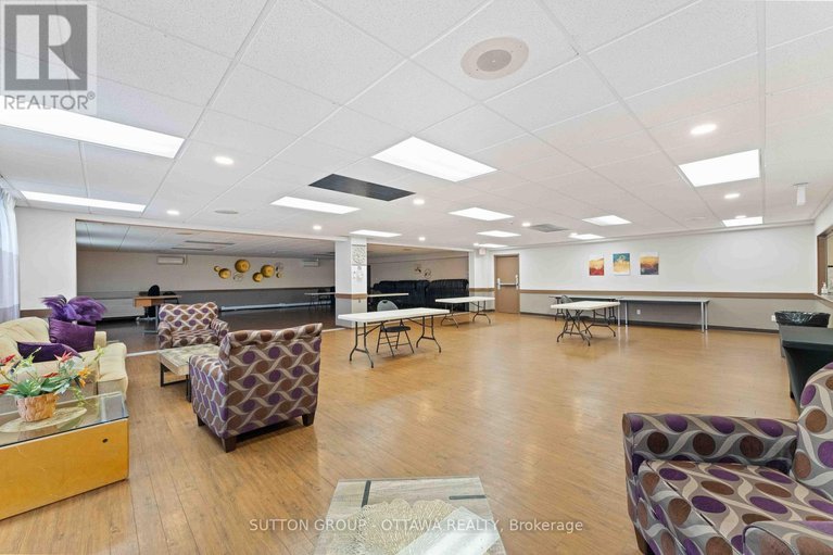 28772469/705-158c-mcarthur-avenue/vanier/ottawa/ontario/K1L8E7_38