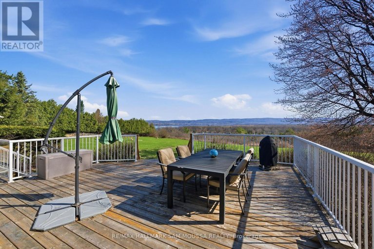 29673245/122-colonel-nicholson-lane/constance-bay/ottawa/ontario/K0A3M0_36