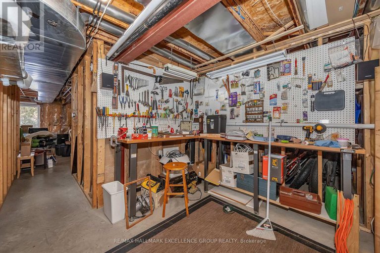 29364822/313-quartz-avenue/town-of-rockland/clarence-rockland/ontario/K4K0A2_39