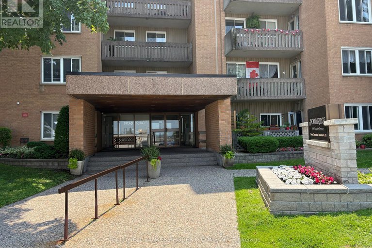 28543962/213-1599-lassiter-terrace/beaconwood/ottawa/ontario/K1J8R6_26