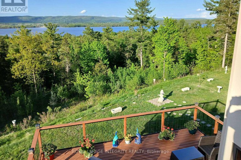 29435693/3052-stoneridge-road/dunrobin-shores/ottawa/ontario/K0A1T0_3