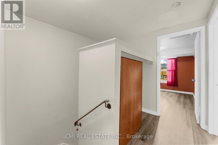 28790260/99-2570-southvale-crescent/sheffield-glenindustrial-park/ottawa/ontario/K1B5B7_23