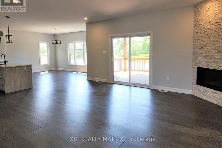 28443213/33-whitetail-avenue/long-sault/south-stormont/ontario/K0C1P0_5