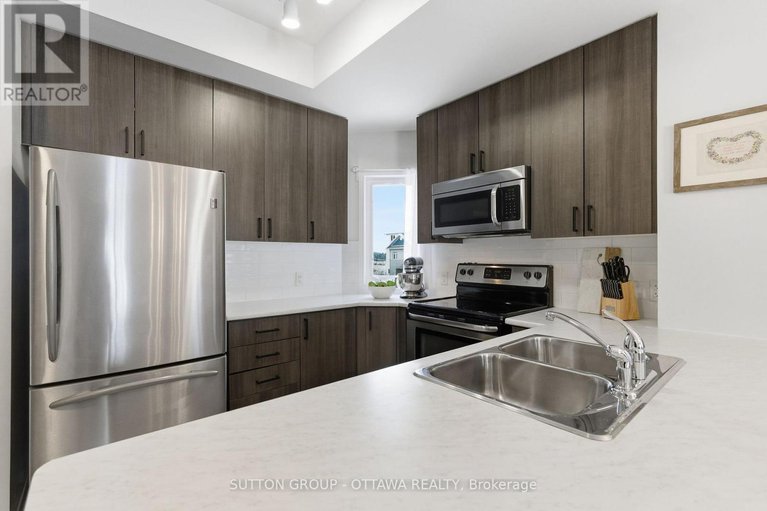 29328129/249-fir-lane/kemptville/north-grenville/ontario/K0G1J0_6