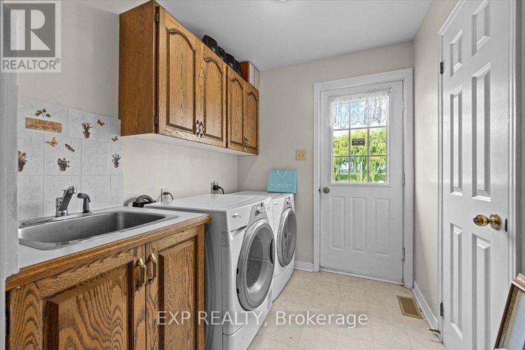 29296773/3382-carp-road/huntley-ward-south-east/ottawa/ontario/K0A1L0_27