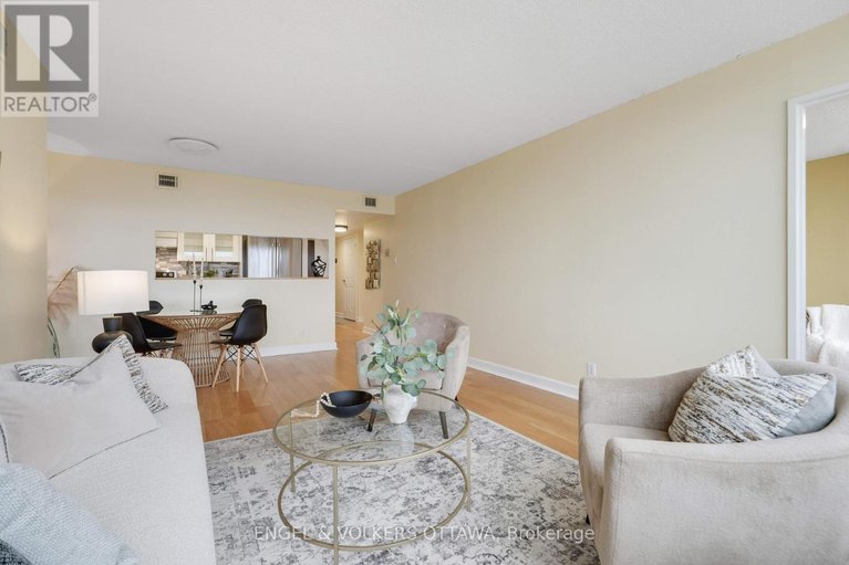 29651798/505-2019-carling-avenue/carlingwood/ottawa/ontario/K2A4A2_11