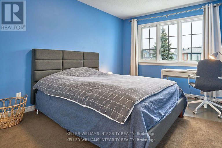 28409851/9-shannondoe-crescent/bridlewood/ottawa/ontario/K2M2C8_28