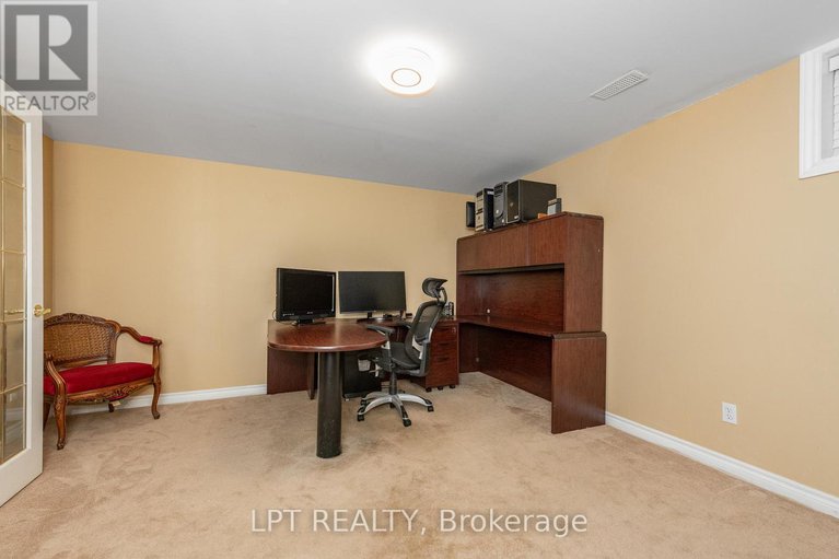 29069882/5440-wadell-court/manotick-village-manotick-estates/ottawa/ontario/K4M1L3_29