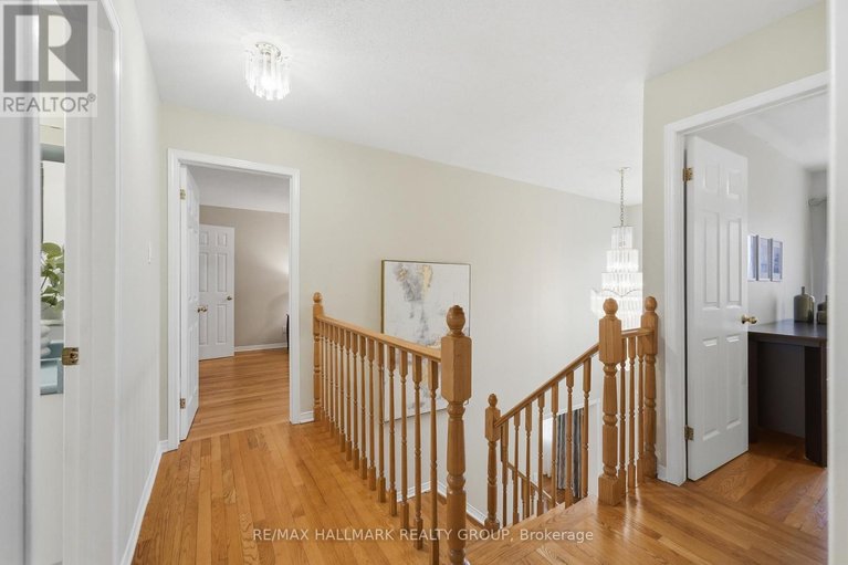 29593387/1144-ambercrest-street/carson-grove/ottawa/ontario/K1J1A9_24