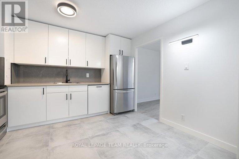 28892273/113-2951-riverside-drive/mooneys-bayriverside-park/ottawa/ontario/K1V8W6_18